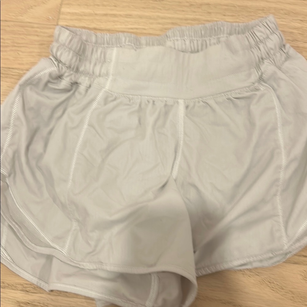 Lululemon Hotty hot shorts